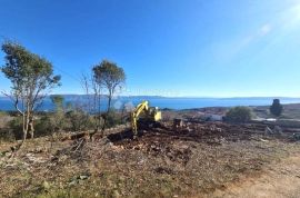 ATRAKTIVNO GRAĐEVINSKO ZEMLJIŠTE S POGLEDOM NA MORE, Labin, Land