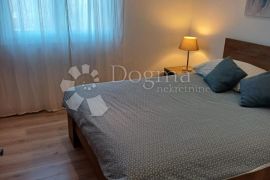 PULA, CENTAR, stan 69,45 m2, Pula, Appartment