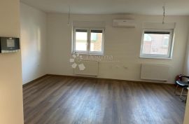 Useljiva novogradnja!!, Varaždin, Apartamento