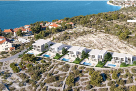 PRIMOŠTEN- ATRAKTIVNA VILLA S BAZENOM 5, Primošten, Casa