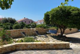 BRODARICA- MEDITERANSKA VILLA S BAZENOM I POGLEDOM, Šibenik - Okolica, Ev