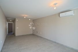 BRODARICA- PRIZEMLJE U NOVOGRADNJI 120M OD MORA AS1, Šibenik - Okolica, Appartement