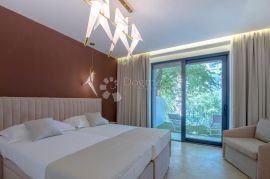 EKSKLUZIVNA PRODAJA! LUXURY ROOMS, SPLIT, Split, Propriedade comercial