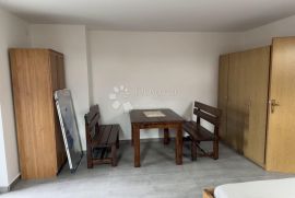 Sisak Stupno apartmanska kuća za radnike, Sisak - Okolica, Ev