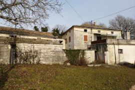 Kuća s imanjem u Lindaru, Pazin - Okolica, Casa