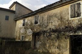 Kuća s imanjem u Lindaru, Pazin - Okolica, Σπίτι