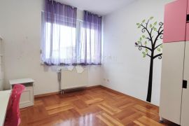 PRODAJA STANA, 6-SOBNI+PARKING+SPREMIŠTE, 132.5 m2, ODRA, Novi Zagreb - Zapad, شقة