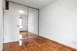 PRODAJA STANA, 6-SOBNI+PARKING+SPREMIŠTE, 132.5 m2, ODRA, Novi Zagreb - Zapad, شقة