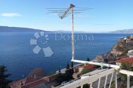 Top apartman 100 m od plaže !!, Senj, شقة