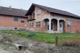 Useljiva kuća u blizini Koprivnice i Ludbrega, 55.000 eur!, Rasinja, Ev