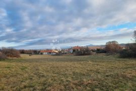 Građevinska parcela na mirnoj lokaciji, Labin, Land