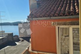 ŠIBENIK CENTAR  dvoetažni stan sa pogledom na more, Šibenik, Appartamento