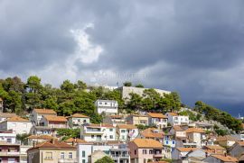 ŠIBENIK -  RENOVIRANI STAN U CENTRU GRADA, Šibenik, Kвартира