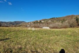 SOVIŠĆINA, građevinsko zemljište sa  prekrasnim  pogledom, Buzet, أرض