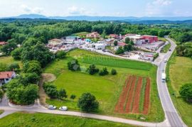 GRAĐEVINSKO POSLOVNA NAMJENA, KOMBINIRANO ZEMLJIŠTE, Pazin, Zemljište