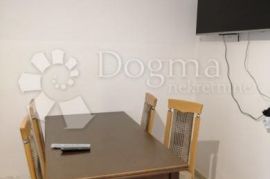 Ovaj oglas za stan od 95m2 baš želite pročitati, Donji Grad, Flat