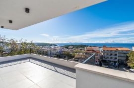 Luksuzni penthouse s pogledom na more, Makarska, Appartment