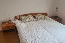 SRIMA, VODICE prekrasna apartmanska kuća, Vodice, Σπίτι