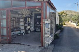 POSLOVNI PROSTOR - PLANO TROGIR, Trogir - Okolica, Propiedad comercial