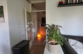 Prekrasan stan samo 300 m od Arene!, Pula, Appartement