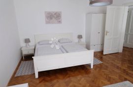 APARTMANI KOJI ODUZIMAJU DAH! CENTAR ZAGREBA!, Donji Grad, Appartement