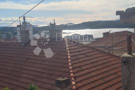 ŠIBENIK CENTAR, kuća sa pogledom na more, Šibenik, Ev