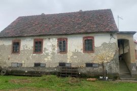 Ladanjska kuća u Glavnici pokraj Sesveta, Sesvete, Haus