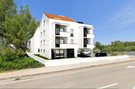 Stan sa velikom terasom Zadar, Zadar, Apartamento