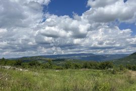 BUZET - PREKRASNA NOVOGRADNJA, Buzet, Casa