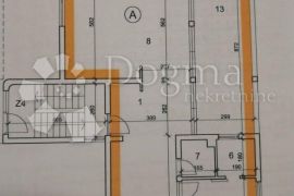 Stan u prizemlju 133m2 s vrtom i 2 garaže u vili od 2 stana!!, Maksimir, Appartement