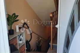 STUPIN ČELINE-ROGOZNICA, stan sa predivnim pogledom na more, Rogoznica, Appartment