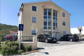 STUPIN ČELINE-ROGOZNICA, stan sa predivnim pogledom na more, Rogoznica, Apartamento