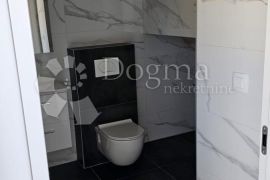 Novogradnja! 3S+DB! Dvoetažni stan!, Nin, Appartement