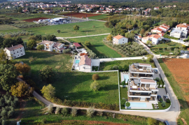 MODERNA VILLA S BAZENOM, 4 km OD MORA, Poreč, Ev