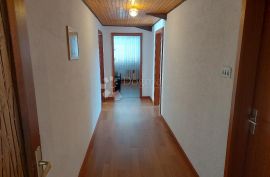 Marinići,etaža kuće 163 m2, Viškovo, Appartment