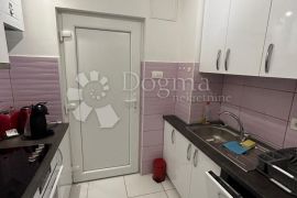 Apartmančić na rijetkoj lokaciji, Crikvenica, Stan