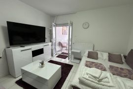 Apartmančić na rijetkoj lokaciji, Crikvenica, Stan