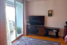 Belveder, trosoban stan na dobroj lokaciji, Rijeka, Apartamento