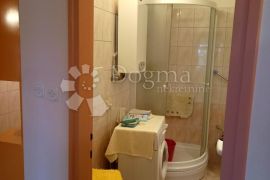 Belveder, trosoban stan na dobroj lokaciji, Rijeka, Apartamento