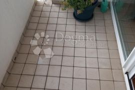 Belveder, trosoban stan na dobroj lokaciji, Rijeka, Appartement