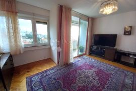 Belveder, trosoban stan na dobroj lokaciji, Rijeka, Appartment