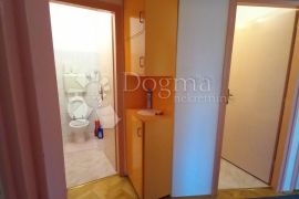 Belveder, trosoban stan na dobroj lokaciji, Rijeka, Appartment