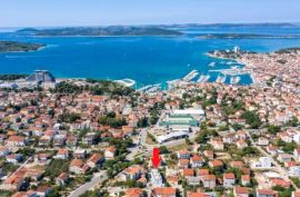 VODICE, novoizgrađena atraktivna luksuzna kuća, Vodice, Ev