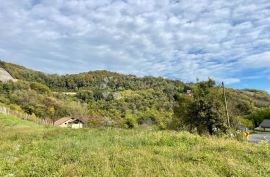 Veliko poljoprivredno zemljište u Zagorju puno potencijala, Klanjec, Arazi