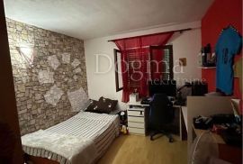 DVOSOBNI STAN 400 M OD MORA, RASLINA, Šibenik - Okolica, Apartamento