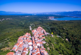 Dobrinj, predivna kuća s okućnicom, Dobrinj, House