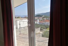 MARINA, kuća sa 4 apartmana i predivnim pogledom na more, Marina, Haus