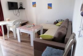 MARINA, kuća sa 4 apartmana i predivnim pogledom na more, Marina, Дом