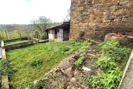 Tradcionalna kuća u nizu, središnja Istra, Cerovlje, Kuća