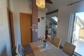 ROGOZNICA- DVOSOBNI STAN 80M OD MORA, Rogoznica, Flat